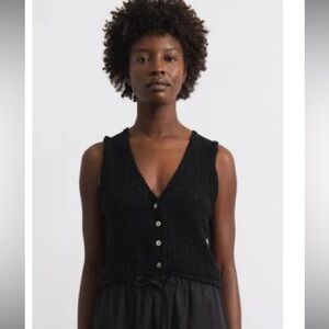 [SOLD] RARE OZMA caro knit vest top in Black